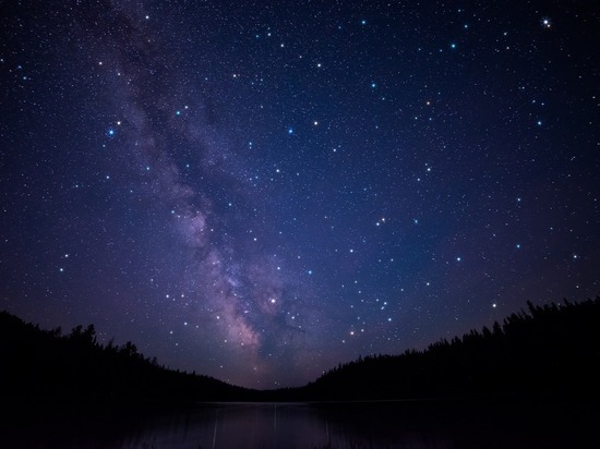 Астролог назвала четырех мужчин из Зодиака, не изменяющих женщинам