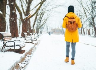 Эпидемиолог объяснил снижение числа новых случаев COVID-19 в России