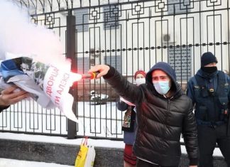 Киевские приключения хомяков Навального: идея «альтернативной России» разбилась о кулаки украинских националистов