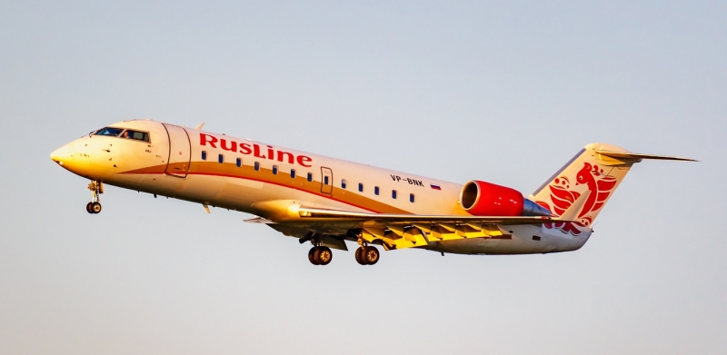 Пилота приземлявшегося в Пулково самолета ослепили лазерным лучом