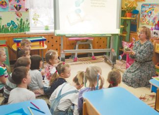 Психолог описала правильную подготовку ребенка к детскому саду