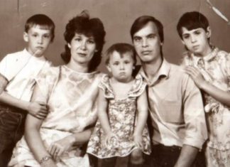 Разлученная Чеченской войной семья воссоединилась через 26 лет