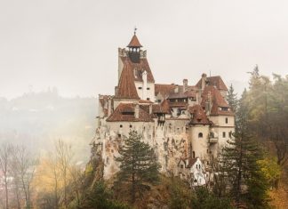 Румыния отменит карантин для привившихся туристов