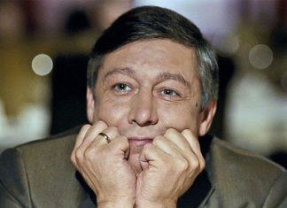 Стало известно, кем работает Ефремов в колонии