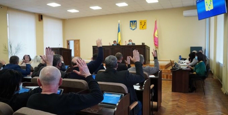 В Изюме Харьковской области подрались депутаты городского совета