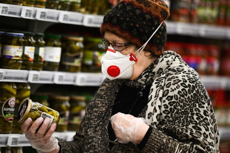 Эксперт рассказала, кому не стоит использовать респиратор без одобрения врача