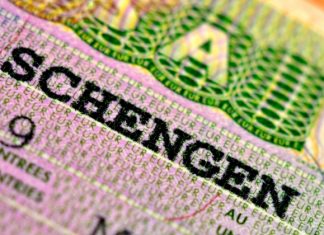 Европейские страны могут возобновить выдачу виз россиянам уже летом