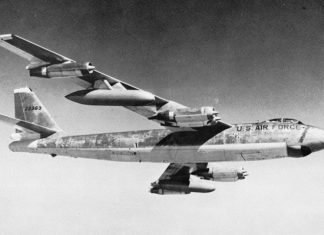 «Группу Дятлова на перевале убила фотобомба»: данные архивов США