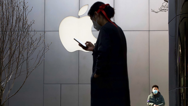 iPhone разблокируется по часам