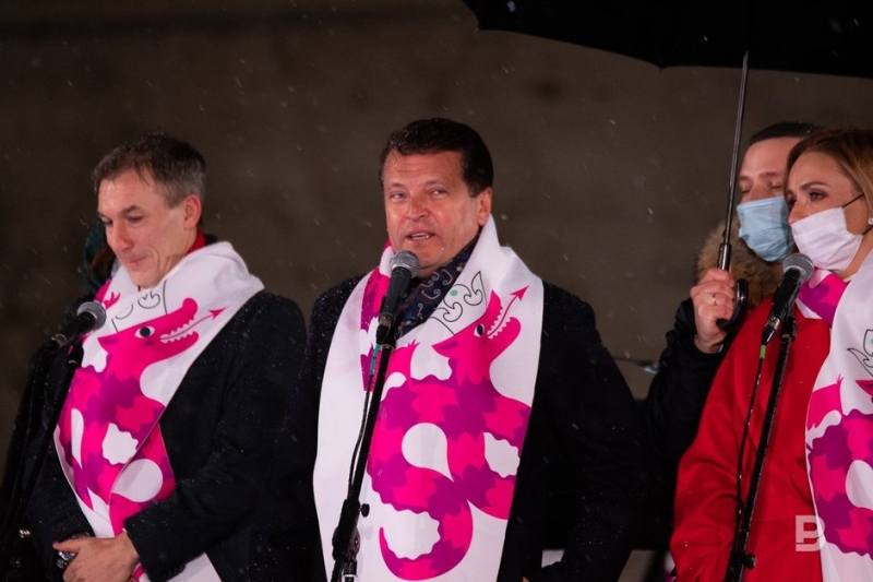 К Специальной Олимпиаде &mdash; 2022 в Казани: мокрый снег, светомузыкальный Зилант и Крутой за белым роялем