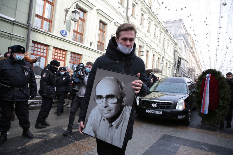 На прощании с Андреем Мягковым раскрыли его главную семейную тайну