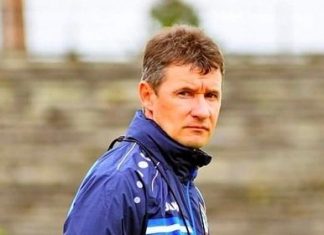 На Украине тренер за общение на русском языке получил желтую карточку