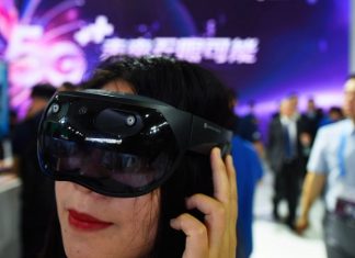 «Не надеемся на вакцинацию»: мобильная выставка MWC пройдет в очном режиме