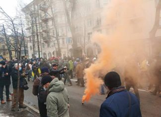 Освободить убийцу и не только — киевские радикалы выдвинули требования Зеленскому