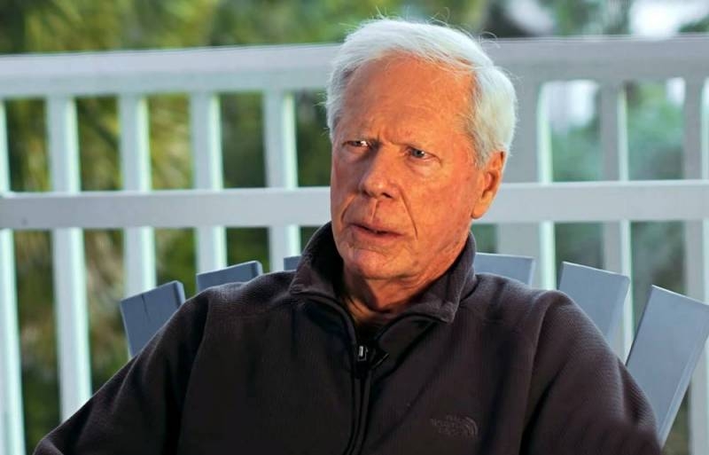 Пол Крейг Робертс: Если США не научатся уважать Россию, будет война