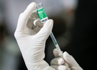 Стало известно какой вакциной будут прививать украинцев