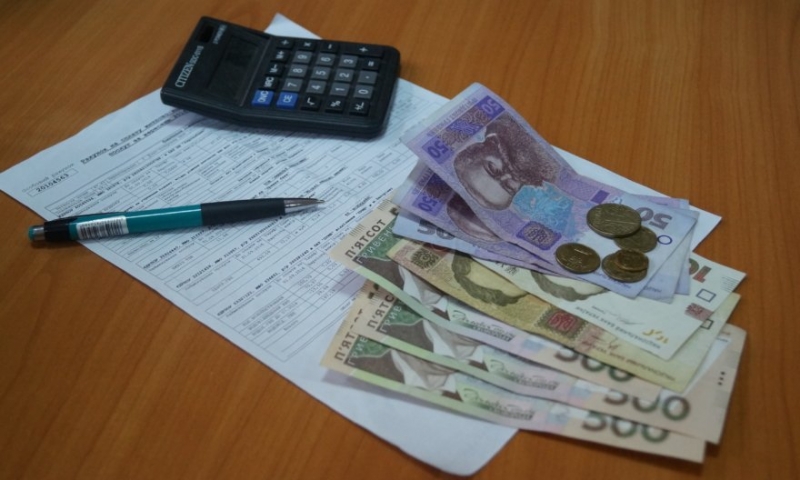 &laquo;Тарифный&raquo; геноцид: украинцы платят за коммунальные услуги на треть больше реальной стоимости