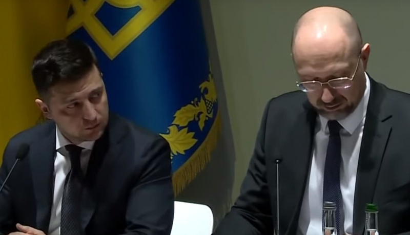 У Зеленского снова планируют сменить премьера &ndash; появился список кандидатов