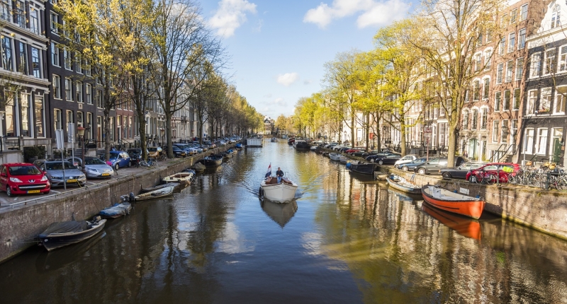 В Амстердаме хотят перенести Квартал красных фонарей в &laquo;эротический центр&raquo; на окраине