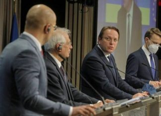 Венгерский еврокомиссар потребовал от Украины закрыть «Миротворец»