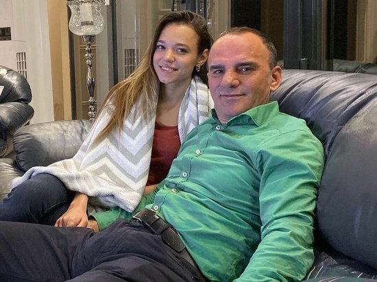 23-летняя россиянка призналась, зачем ей 105 детей от 60-летнего мужа