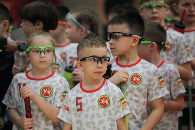 Борьба за &laquo;Золотую клюшку&raquo;: в Казани стартовал турнир по флорболу