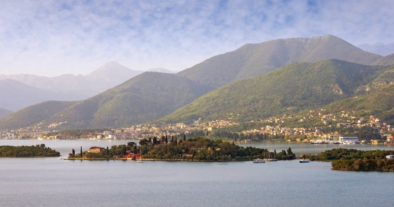 Черногория упрощает въезд для туристов