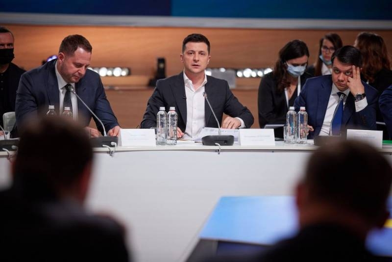 Четверо убитых бойцов ВСУ: Зеленский призывает Кремль сохранить мир на Донбассе