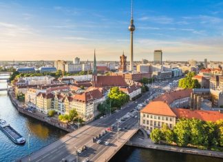 Германия ужесточает условия въезда с 28 марта