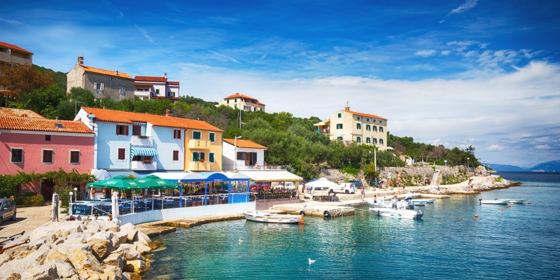 Хорватия разрешит въезд россиянам, привитым &laquo;Спутником V&raquo;