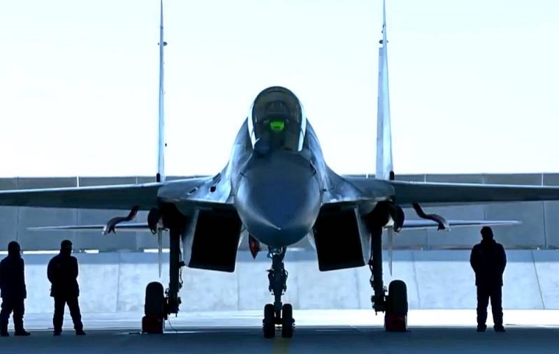 «J-16 ушел от Су-30 вперед на целое поколение» – китайская пресса
