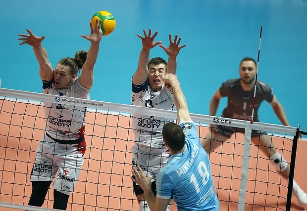 Казанский «Зенит» сам отдает победу «Заксе» в первом полуфинале Лиги чемпионов