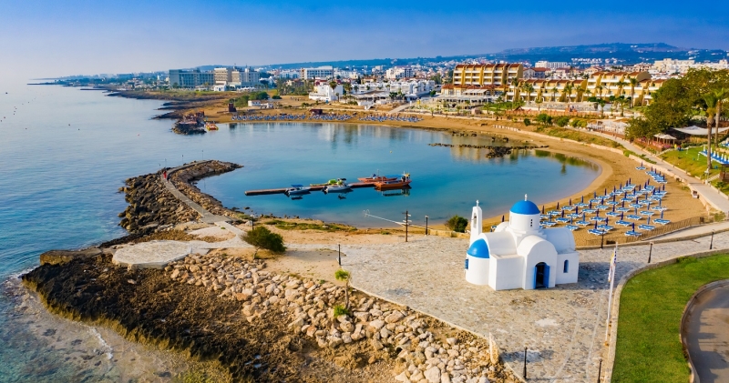 Кипр откроется для россиян с 1 апреля. Карантин отменен