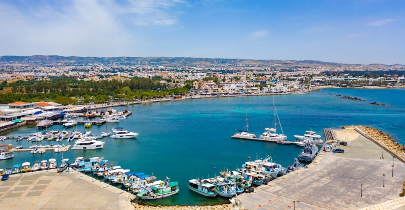 Кипр разъясняет, понадобится ли детям сдавать тест