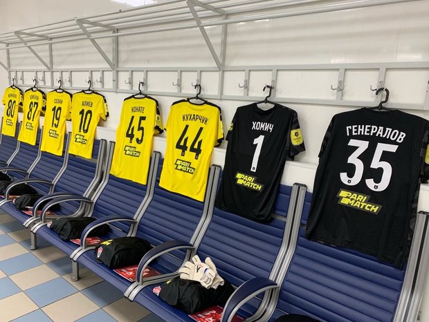 Леонид Слуцкий: &laquo;У наших тренеров нет коммуникации с российскими арбитрами&raquo;