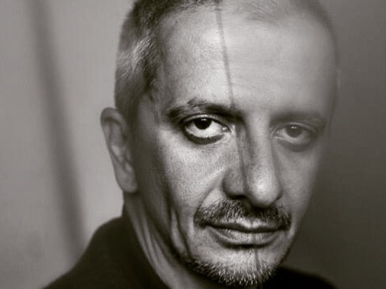 «Нормальность – извращение»: Богомолов похвалил Собчак за интервью со «скопинским маньяком»