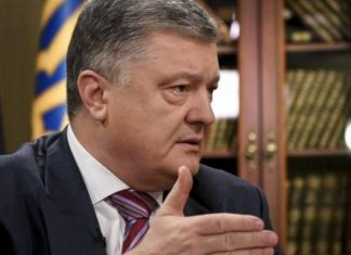 Порошенко общается исключительно на русском языке и часто матерится: обнародована новая запись Деркача