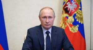 Путин рассказал о своем самочувствии после первой прививки от COVID-19