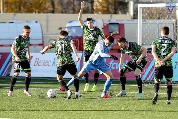 Рекордный сезон, открытие стадиона, тренер из &laquo;Динамо&raquo;: футболисты &laquo;Нефтехимика&raquo; подвели итоги года