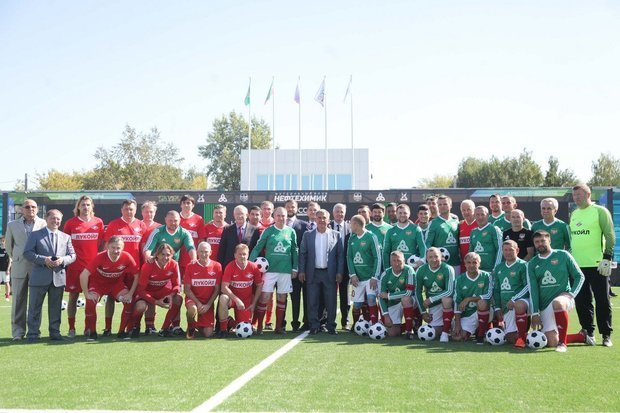 Рекордный сезон, открытие стадиона, тренер из &laquo;Динамо&raquo;: футболисты &laquo;Нефтехимика&raquo; подвели итоги года