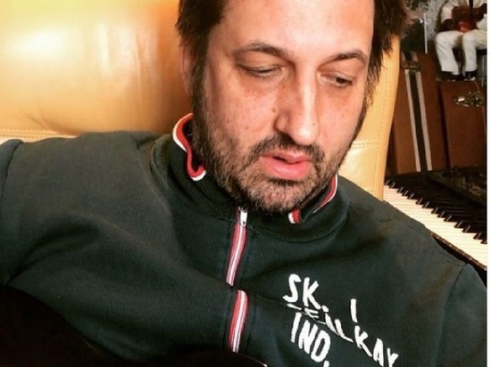 Скончался зараженный коронавирусом музыкант Александр Зарецкий