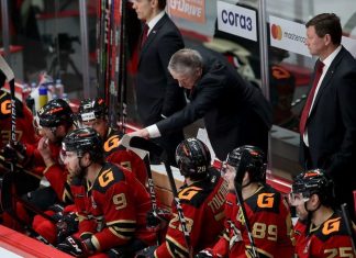 Уфимско-челябинский клинч, встреча канадских тренеров и московское дерби: стартует Кубок Гагарина!