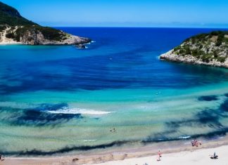 В Греции назвали ориентировочную дату старта сезона. Непривитых тоже ждут