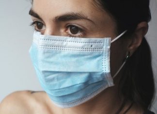 В Роспотребнадзоре сообщили о снижении заболеваемости COVID-19 в стране