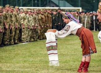 ВСУ принимают в НАТО по частям: Киев оплачивает подготовку наемников для американских ЧВК