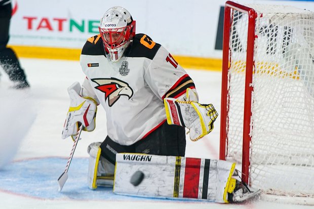 Алексей Бадюков: &laquo;У &laquo;Ак Барса&raquo; не получается другой хоккей, надо выпускать Зарипова &mdash; он может успокоить игру&raquo;