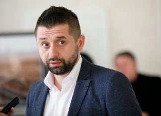 Арахамия обратился к Конгрессу США с просьбой о военной поддержке