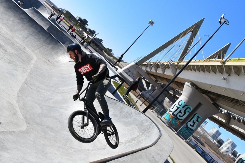 Без заборов, зато с министром и инструкторами: открылся летний сезон в экстрим-парке &laquo;Урам&raquo;