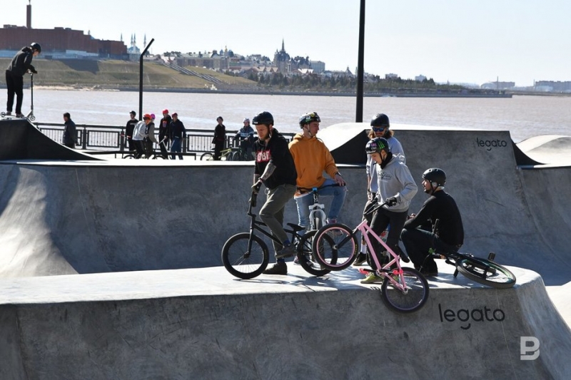 Без заборов, зато с министром и инструкторами: открылся летний сезон в экстрим-парке &laquo;Урам&raquo;