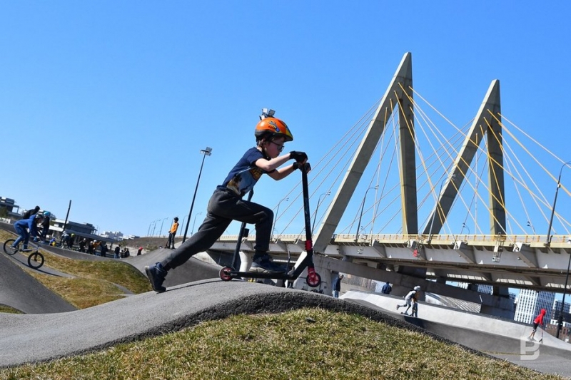 Без заборов, зато с министром и инструкторами: открылся летний сезон в экстрим-парке &laquo;Урам&raquo;